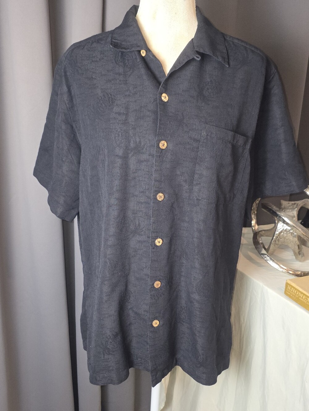 La Cabana Palm Island Shirt Mens M Black Rayon Hawaiian Camp Button Up
